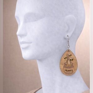 Handmade Wooden Honey Pot Bumblebee Earrings Artisan Dangle Earrings Painted NEW